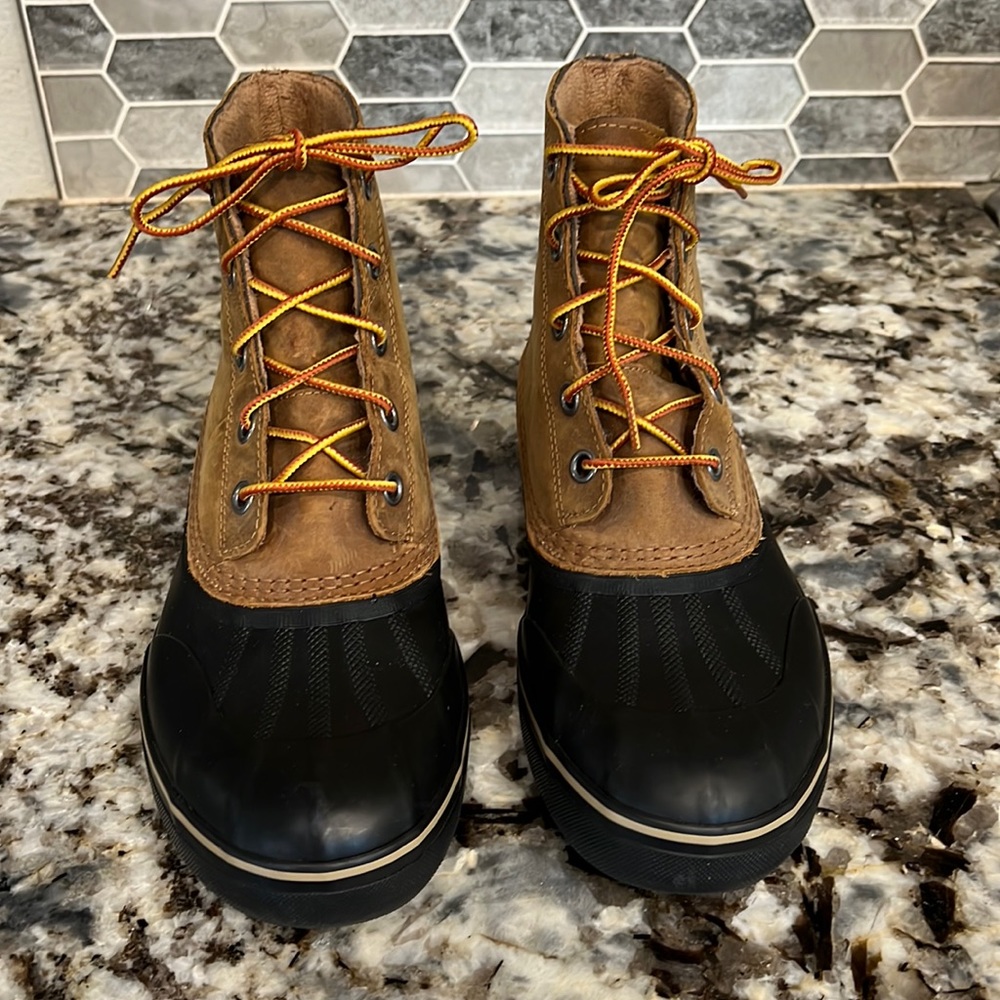 SOREL Men’s Cheyenne Metro Lace Boot, Size 10 (US)